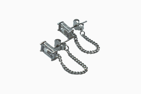 Ameya अमेय | Bergkristall | Ohrstecker mit Kette | Silber | Rhodiniert