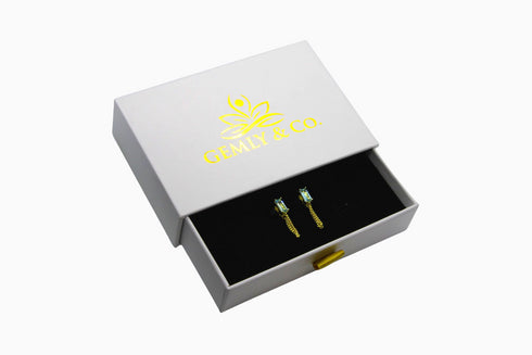 Ameya अमेय | Blauer Topas | Ohrstecker mit Kette | 18K Vermeil Vergoldung